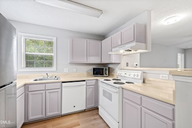 2100 Wolftech Ln unit 204, Raleigh, NC 27603 - photo 7