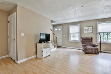 61 Beech Hill Ave, Manchester, NH 03103 - photo 5