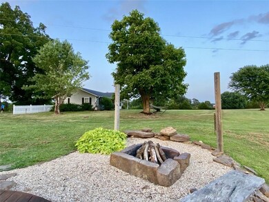 24070 Sequoyah Rd, Siloam Springs, AR 72761 - photo 3