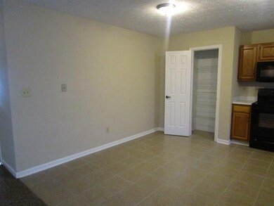 656 N Shore Blvd, Franklin, IN 46131 - photo 5