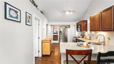 21 Darton St, Coventry, RI 02816 - photo 7