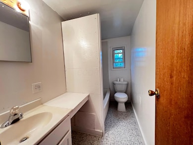 223 Pine St, Coshocton, OH 43812 - photo 7