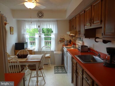 1007 Kensington Way, Annapolis, MD 21403 - photo 2