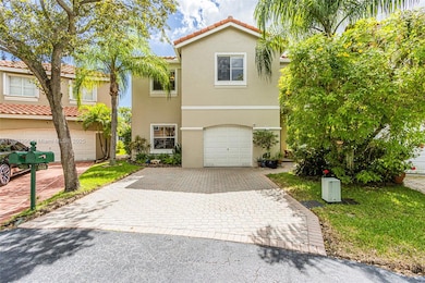 1526 E Lake Ct, Hollywood, FL 33020 - photo 2