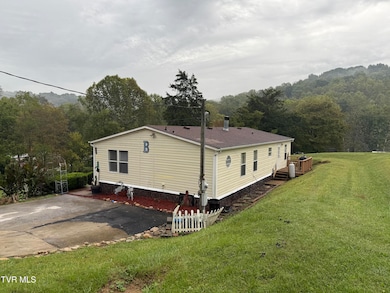 861 Hickory Tree Rd, Bristol, TN 37620 - photo 5