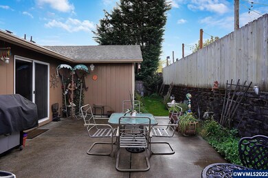 1225 Jonmart Ave SE, Salem, OR 97306 - photo 5