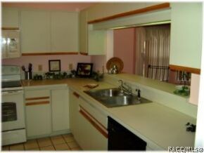 Kitchen to your left.
