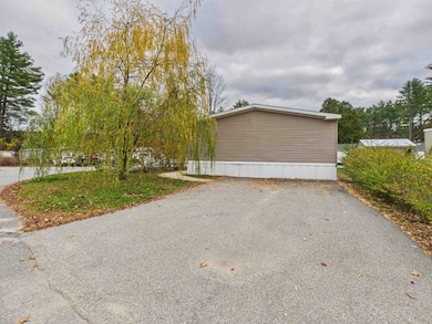 11 Nut Hatch Ln, Keene, NH 03431 - photo 4