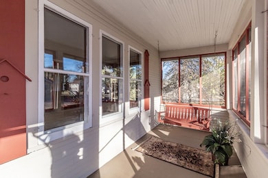 406 W Fulton St, Waupaca, WI 54981 - photo 2