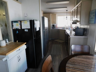 1001 Starkey Rd unit 247, Largo, FL 33771 - photo 7