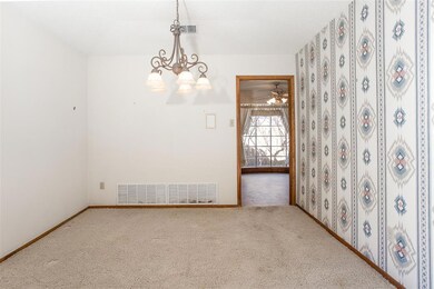 404 Mountainview Dr, Hurst, TX 76054 - photo 6