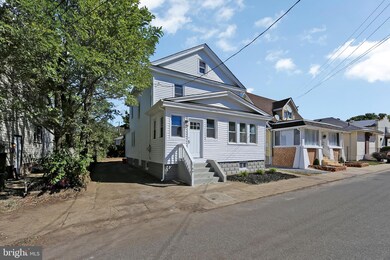 169 W Jefferson St, Paulsboro, NJ 08066 - photo 5