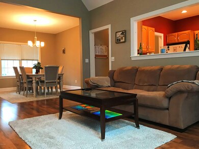 151 Privet Ln, Milford, PA 18337 - photo 4