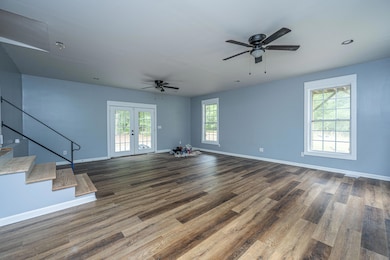 312PineyGroveRd017