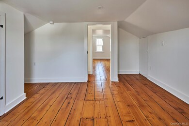 16 Oak St unit B, Rhinebeck, NY 12572 - photo 6