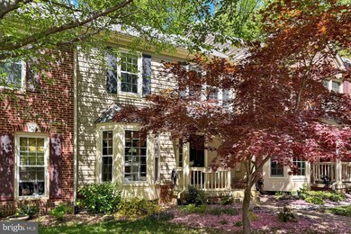 11704 Great Owl Cir, Reston, VA 20194 - photo 2