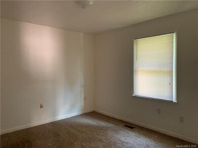 2118 Fernwood Dr, Shelby, NC 28152 - photo 3