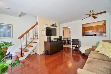 17 Fuller Ct, Staten Island, NY 10306 - photo 7
