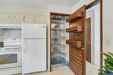 825 Teak Ct SE, Salem, OR 97306 - photo 6