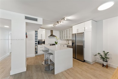 5845 Collins Ave unit 204, Miami Beach, FL 33140 - photo 7