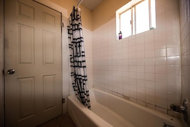 3417 Sacramento Ave unit A & B, El Paso, TX 79930 - photo 7