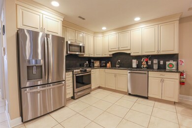 450 E Nashville Ave unit 405, Wildwood, NJ 08260 - photo 2