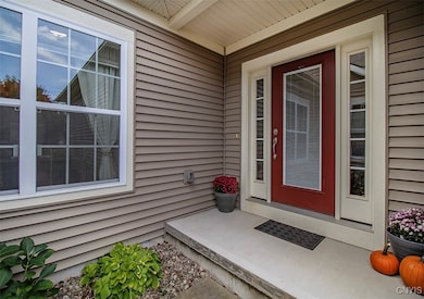 187 Avriel Dr, Fayetteville, NY 13066 - photo 2