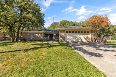 2604 Royal Ln, Granbury, TX 76049 - photo 5