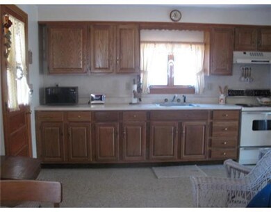Kitchen. All the appliance remain,...