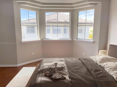 11042 NW 48th Ln, Doral, FL 33178 - photo 6