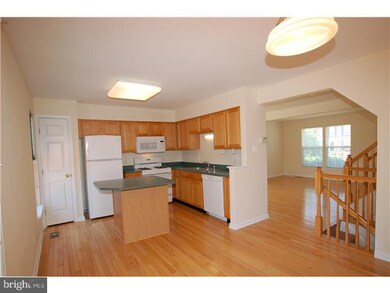 43 N Bellwoode Dr, Newark, DE 19702 - photo 4