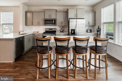 7975 Patterson Way, Hanover, MD 21076 - photo 6