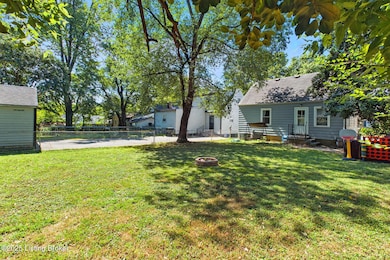 1413 Thornberry Ave-14