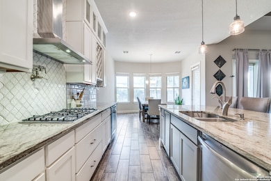 1379 Village Inn, New Braunfels, TX 78132 - photo 7