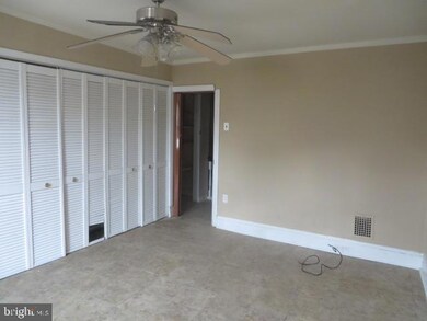 2536 S Philip St, Philadelphia, PA 19148 - photo 5