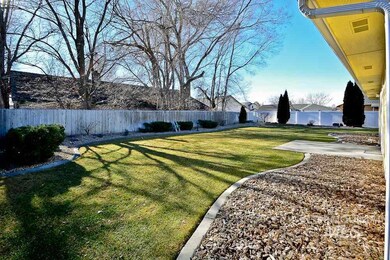 429 Autumn Dr, Nampa, ID 83686 - photo 3