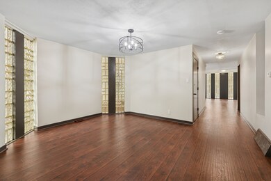 3045 W Eastwood Ave unit 1, Chicago, IL 60625 - photo 7