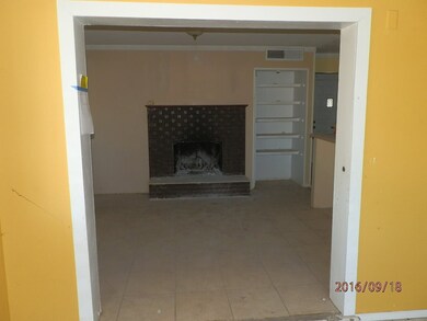 1811 Crescent Dr, Alamogordo, NM 88310 - photo 2