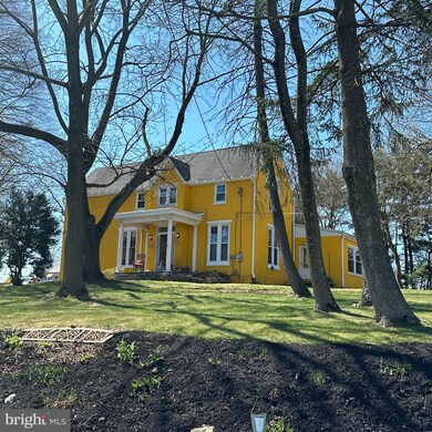 2046 Lincoln Way W, Chambersburg, PA 17202 - photo 3