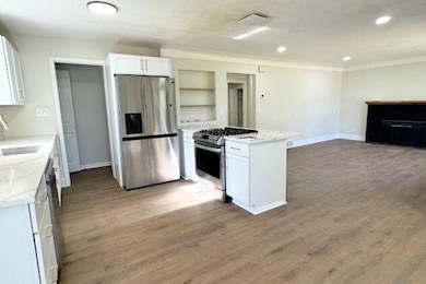 2735 Upton Ave N, Minneapolis, MN 55411 - photo 3