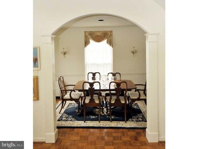 264 Montgomery Ave unit 404, Haverford, PA 19041 - photo 5