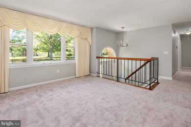 5215 Grenock Dr, Lothian, MD 20711 - photo 6