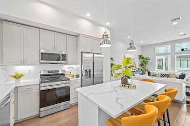 5303 Donovan Gardens Ln, Houston, TX 77091 - photo 7