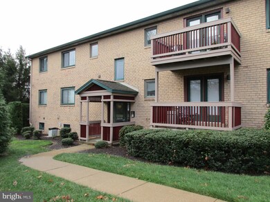 7404 Pleasant Ct unit 7404, Wilmington, DE 19802 - photo 2
