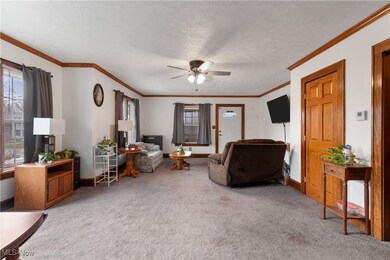 1314 Orrville St NW, Massillon, OH 44647 - photo 5