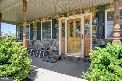 1837 Holly Ln, Chambersburg, PA 17202 - photo 5