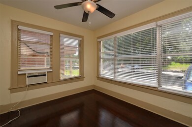 1644 Hawthorne St unit 1, Houston, TX 77006 - photo 7