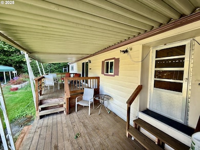 1938 Maryland Ave, Myrtle Point, OR 97458 - photo 6