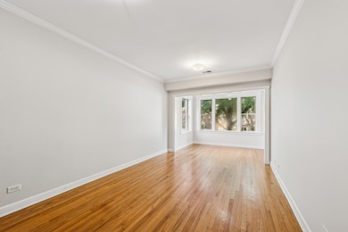 1515 W Pratt Blvd unit 1, Chicago, IL 60626 - photo 2