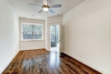 3502 Yupon St, Houston, TX 77006 - photo 5